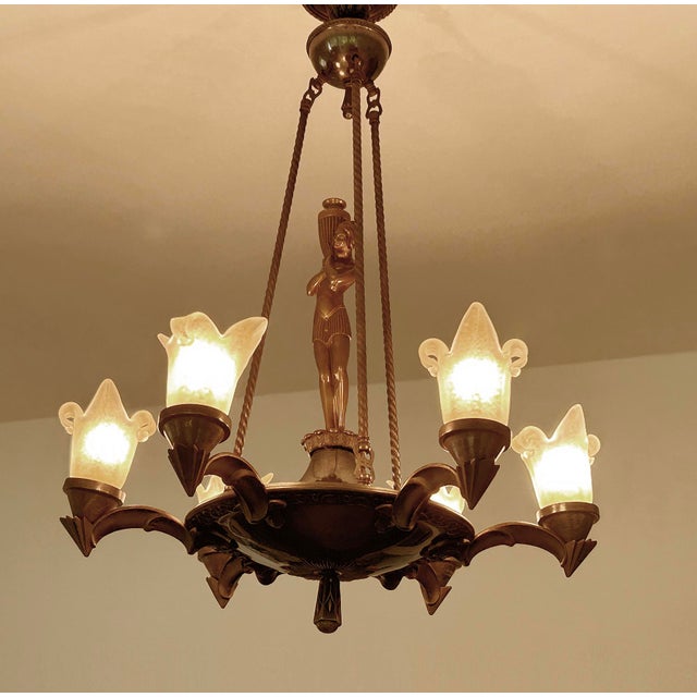 Large Art Deco Sculptural Chandelier in Bronze and Glass, 1930s For Sale - Image 4 of 18