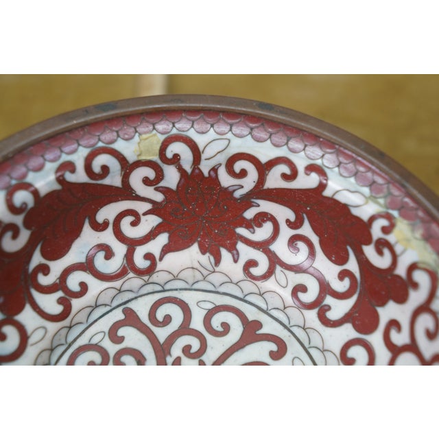Mid 20th Century Chinese Cloisonne Red & White Crysthanamum Cigarette Cigar Ashtray Dish 5" For Sale - Image 11 of 14