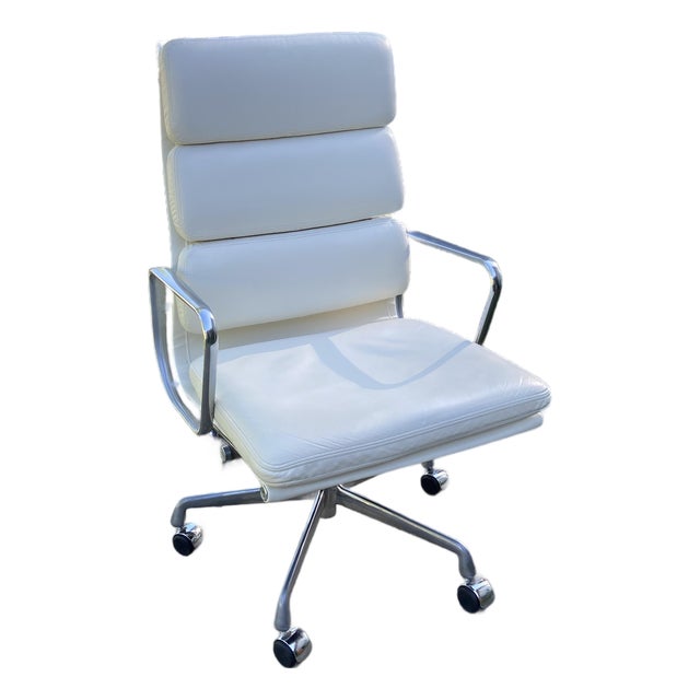 Authentic Eames Soft Pad Chair - Executive by Herman Miller White Leather For Sale
