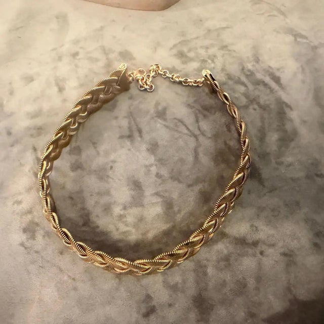 A 2000s Costume Jewelry Gilt Metal Italian Choker Necklace For Sale - Image 6 of 14