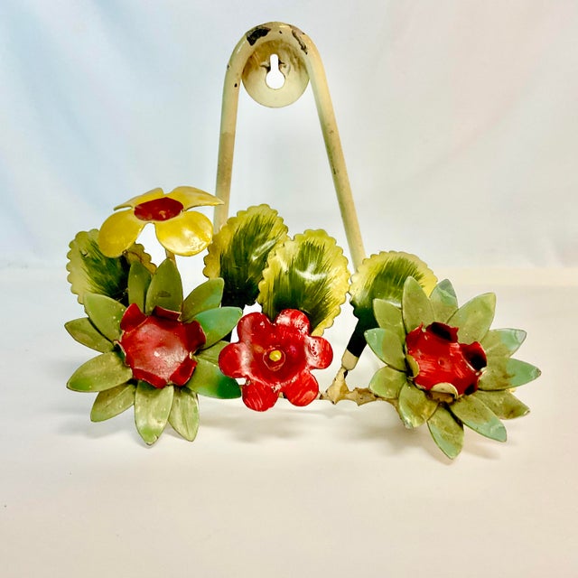 Hollywood Regency 1940s Vintage Italian Boho Chic Flora Tole Hand Picture-Plate Easel Rack, Wall-Mounted or Tabletop For Sale - Image 3 of 11