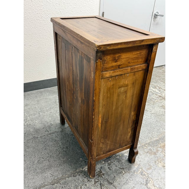 Chinese Elmwood Wedding Cabinet, 19th Century For Sale - Image 9 of 11