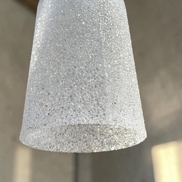 Silver Mid-Century French Ice Crystal and Acrylic Sugar Pendant Light, 1970s For Sale - Image 8 of 15
