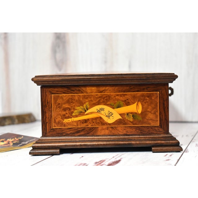 Wood Mid 20th Century Swiss Reuge Music Box 3 Songs Inlaid Box With Key For Sale - Image 7 of 17