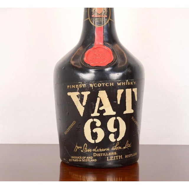 Vat 69 Blended Scotch Whisky Lamp For Sale - Image 7 of 11