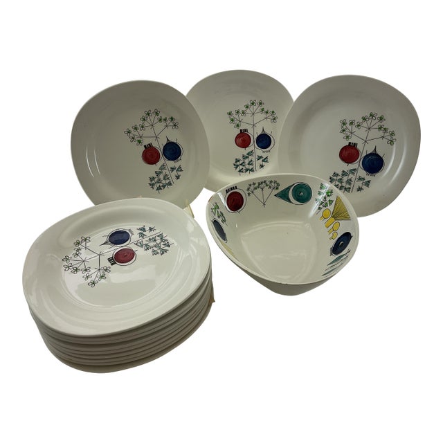 New 1960’s Vintage Rörstrand Pomona Picknick European Dinner Plates & 1 Salad Bowl, Designed by Marianne Westman- 14 Pieces For Sale