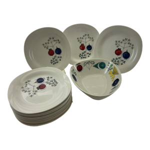 New 1960’s Vintage Rörstrand Pomona Picknick European Dinner Plates & 1 Salad Bowl, Designed by Marianne Westman- 14 Pieces