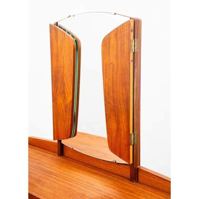 Mid Century Danish Modern Vanity Chest Dresser Teak Adjustable Mirror 5 Drawers For Sale - Image 11 of 12
