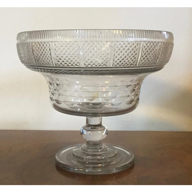 English Antique 18th Century Anglo Irish Cut Crystal Footed Centerpiece Bowl for Fruit or Punch For Sale - Image 3 of 13