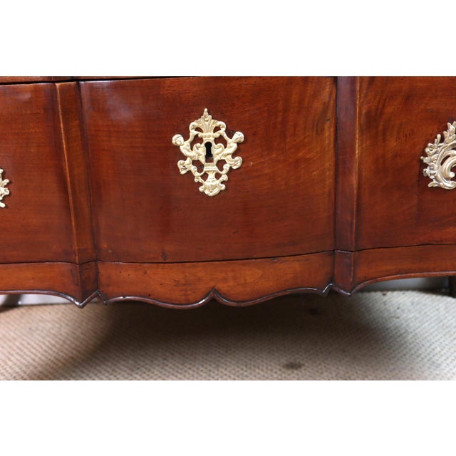 18th Century Walnut Commode For Sale - Image 9 of 12