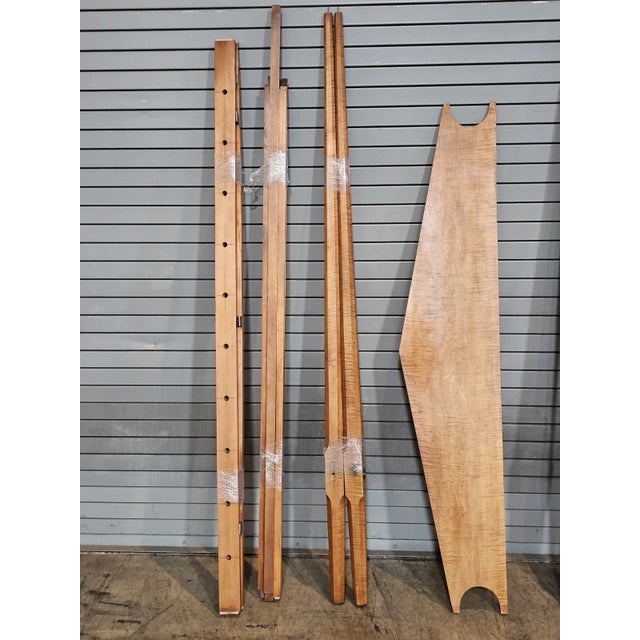 Late 20th Century Late 20th Century Douglas Campbell Benchmade Tiger Maple King Size Pencil Post Canopy Bed Maine For Sale - Image 5 of 10