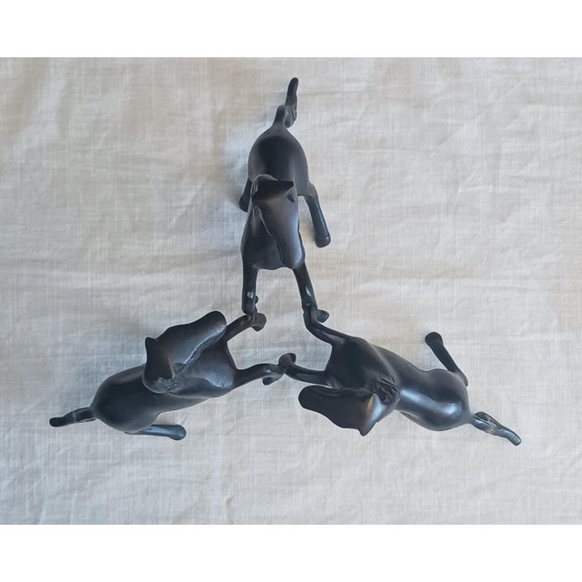 1970s Hollywood Regency Solid Bronze Triple Rearing Stallion Figurine – Single Integrated Piece For Sale - Image 4 of 5