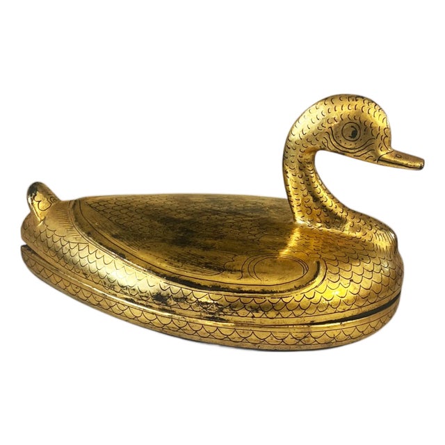Vintage Burmese Gold Painted Wood Lacquered Duck Trinket Box For Sale
