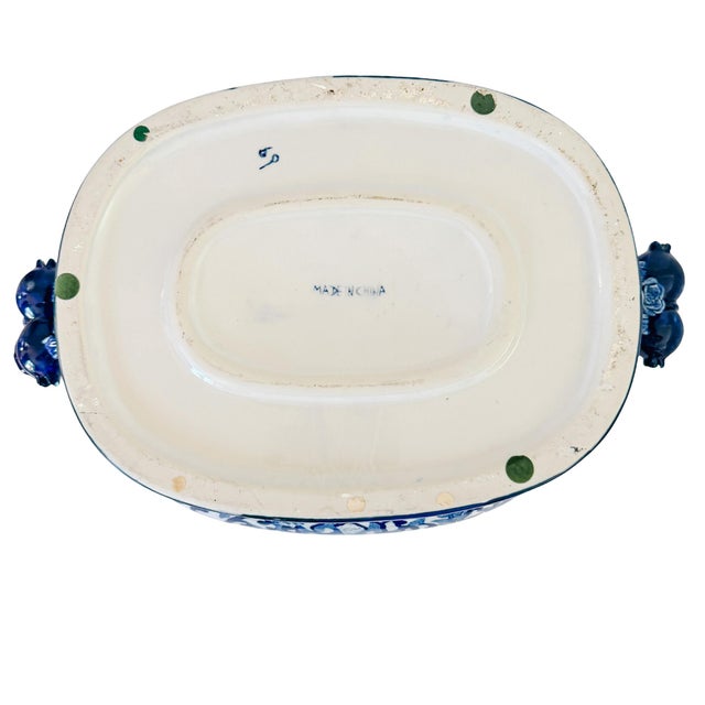 Late 20th Century Large Chinoiserie Blue & White Porcelain Foot Bath Planter With Pomegranate Handles For Sale - Image 10 of 11