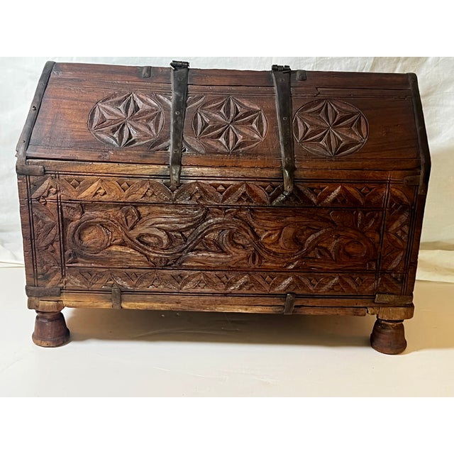 Indian Antique Carved Cedar Dowry Box For Sale - Image 3 of 9