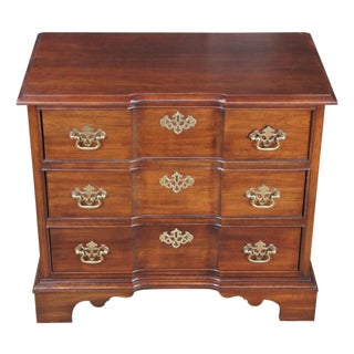 1980s Pennsylvania House Cherry Bachelors Chest of Drawers Stand Console 26" For Sale