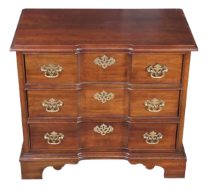 1980s Pennsylvania House Cherry Bachelors Chest of Drawers Stand Console 26"