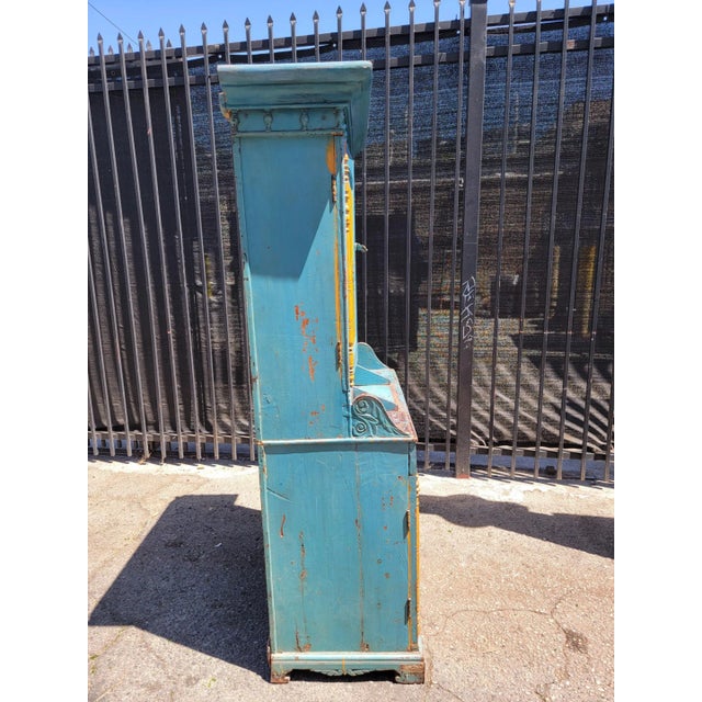 1970s 1970s Vintage Farmhouse Style Kitchen Cabinet For Sale - Image 5 of 18