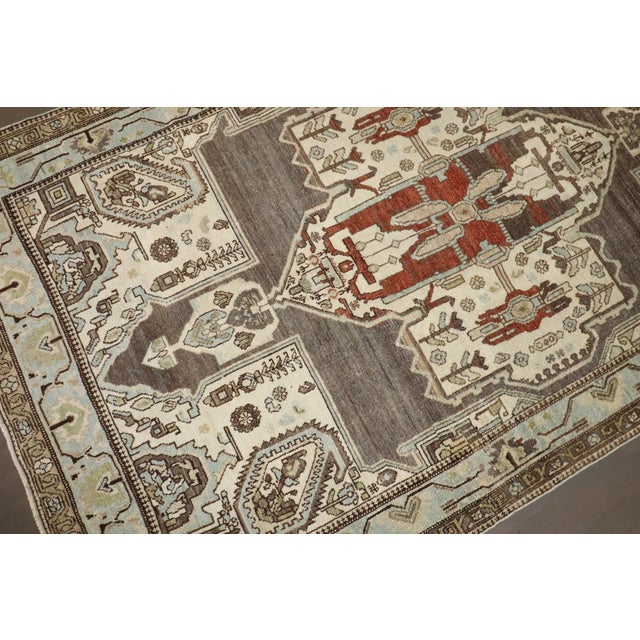 Early 20th Century Persian Bakhtiari Gray Rug Rug For Sale - Image 5 of 6