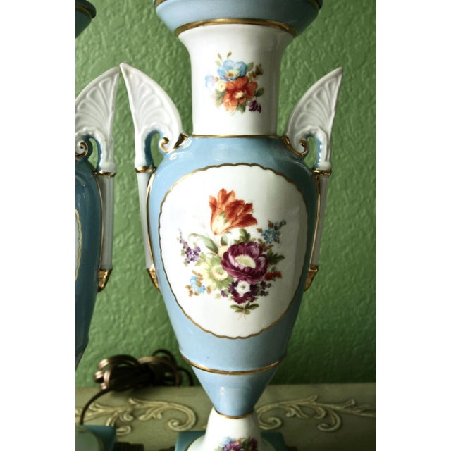 Pair of Vintage Porcelain European Neoclassical Urn Table Lamps For Sale - Image 4 of 16