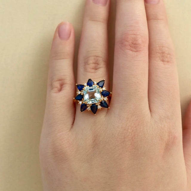 Sky Blue Nina Zhou Margeret Aquamarine Sapphire Diamond Cocktail Ring in 14k Yellow Gold, size 4.5 For Sale - Image 8 of 9