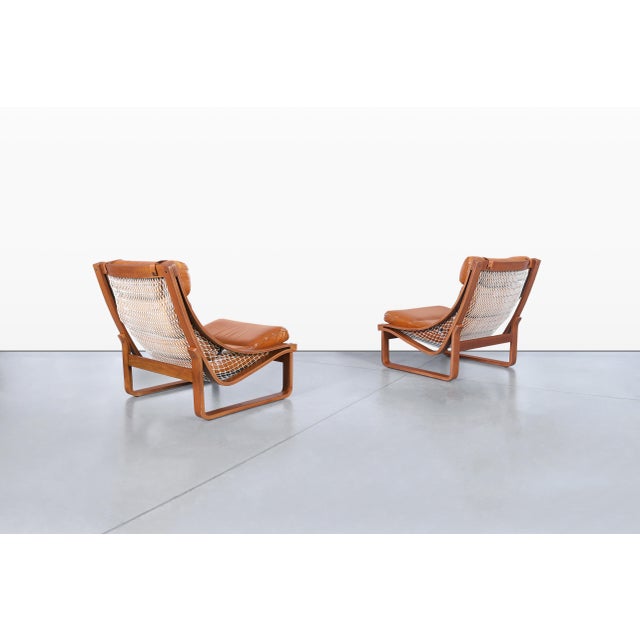 Vintage Leather and Teak T4 Lounge Chairs by Fred Lowen for Tessa For Sale In Los Angeles - Image 6 of 14