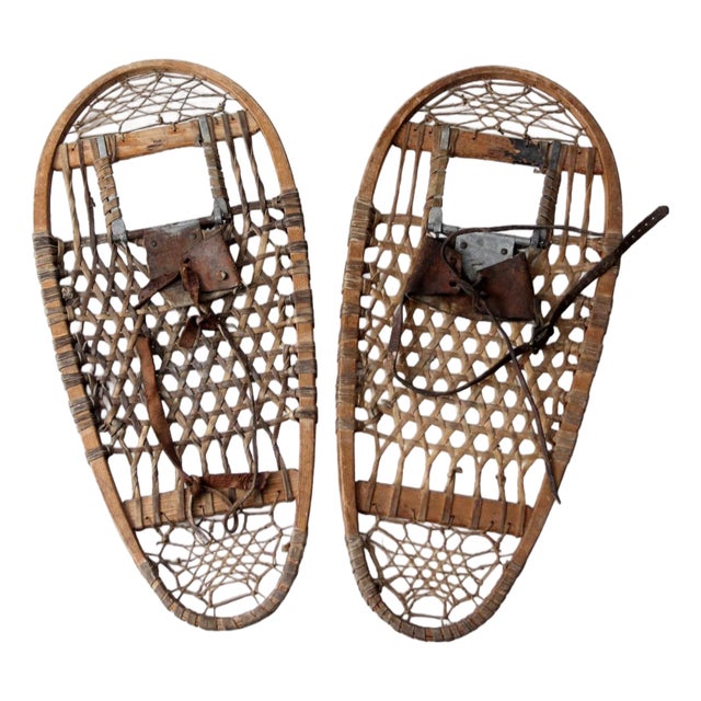Vintage World War II Usa Military Snowshoes by the Groswold Ski Co. 1945 For Sale