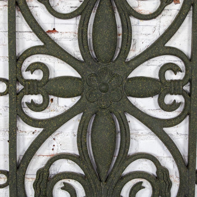 Late 20th Century Gothic Revival Style Architectural Cast Aluminum Decorative Window Panel or Scroll Grate Wall Hanging For Sale - Image 11 of 18