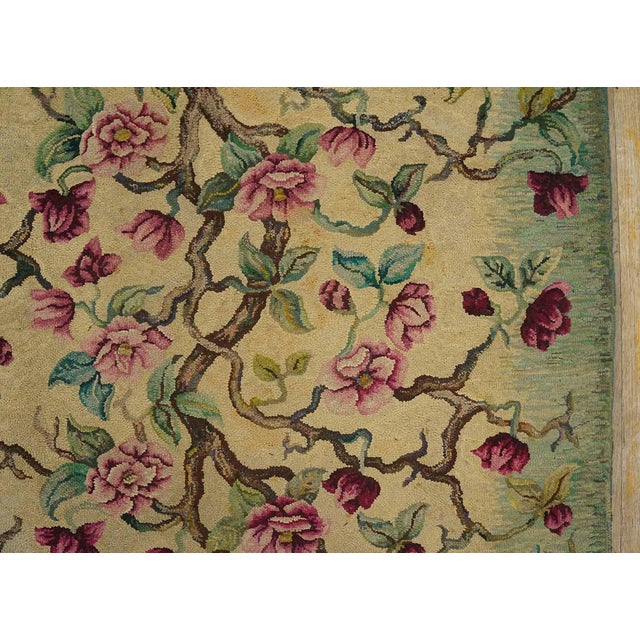 Early 20th Century 1930s Ivory Green Tree of Life Folk Art American Hooked Rug Rug 3'4" X 12 Hand Knotted Wool-Cotton Carpet For Sale - Image 5 of 6