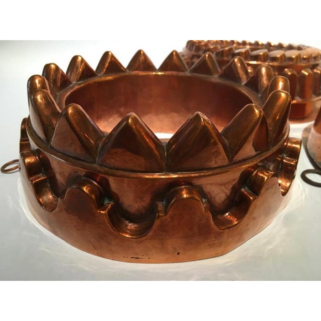 Rustic Copper Kitchen Pudding Molds for Wall Decoration, France, 1790s, Set of 3 For Sale - Image 3 of 18
