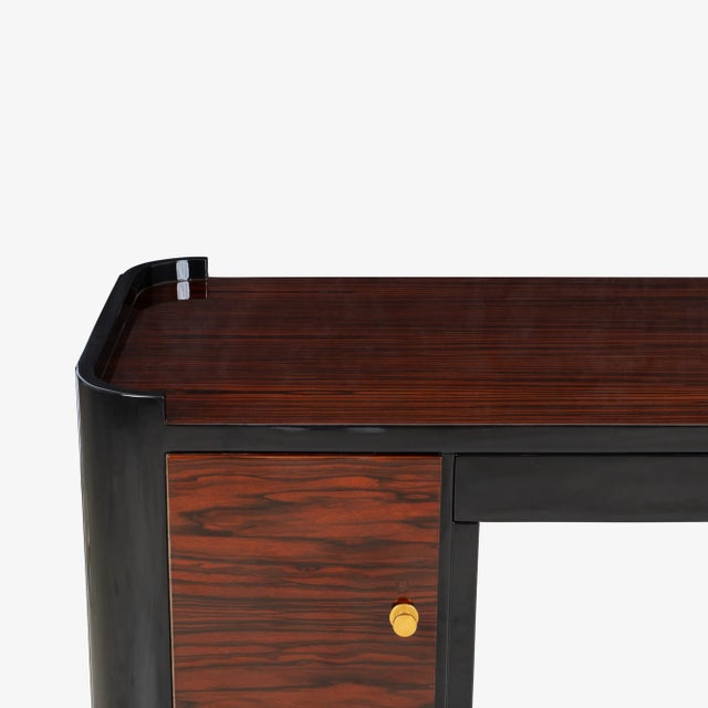 French Art-Deco Executive Desk in High-Gloss Macassar Ebony & Brass For Sale In New York - Image 6 of 12