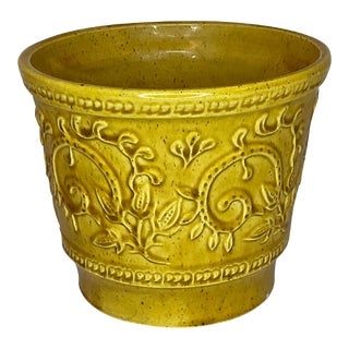 Mid-Century Haeger Mustard Ceramic Planter. For Sale
