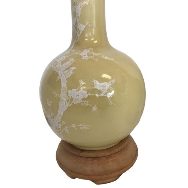 Chinoiserie Vintage Marbro Ceramic Chinoiserie Lamps - a Pair For Sale - Image 3 of 3