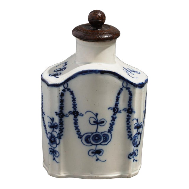 Leeds Pearlware Shaped Creamware Tea Caddy Decorated in Cobalt Underglaze Blue, C. 1780 For Sale