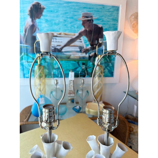 1970s Vintage Pair Porcelain Faux Coral Tubes Table Lamps Lucite Base Newly Wired For Sale - Image 5 of 13