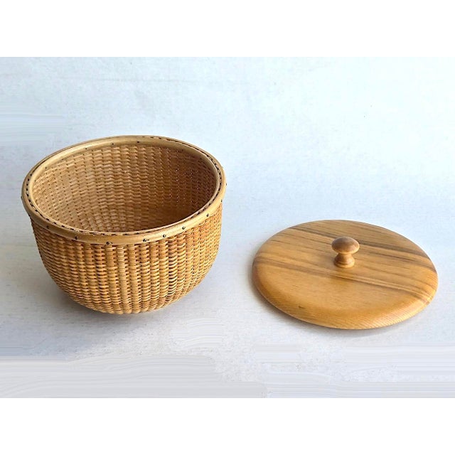 Nathan Taylor Nantucket Woven Basket Jar With Ash Wood Lid For Sale In Miami - Image 6 of 15