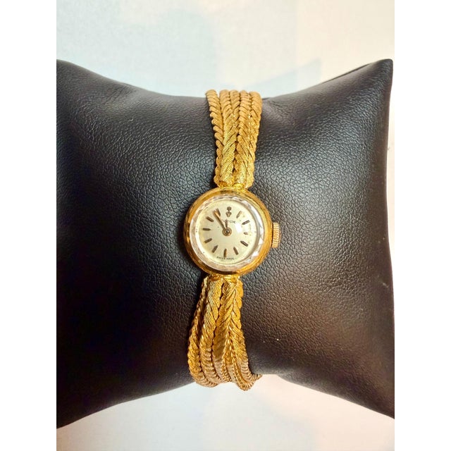 Chopard Corum. A lady's 18K gold Multiple Chain bracelet watch 38.5 Gm, 7.25 " Vintage For Sale - Image 4 of 18
