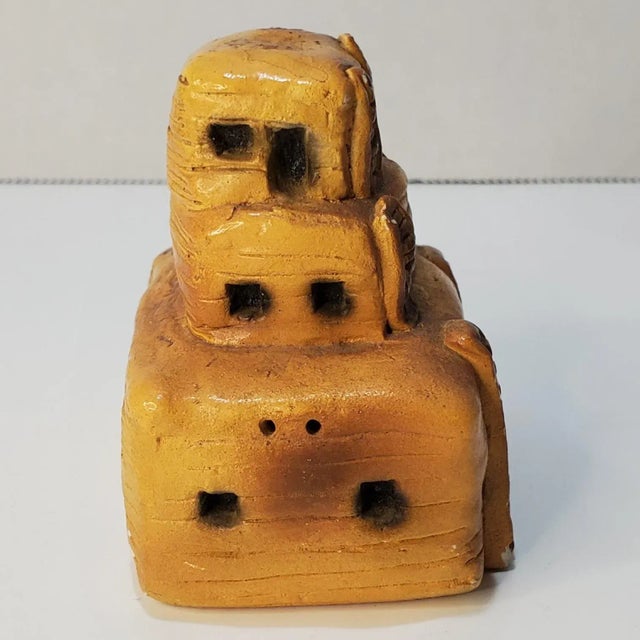 Folk Art Vintage Ceramic Colorado Souvenir Salt & Pepper Shaker For Sale - Image 3 of 7