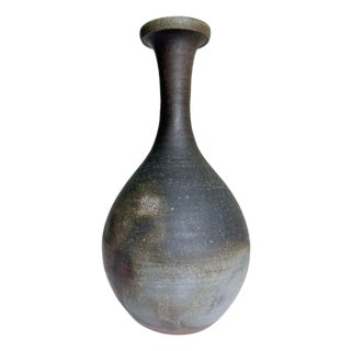 Japanese Bizen Ware Vase, Artist Signed For Sale