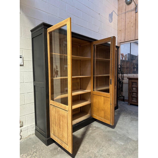 Early 20th Century Display Cabinet For Sale - Image 8 of 13