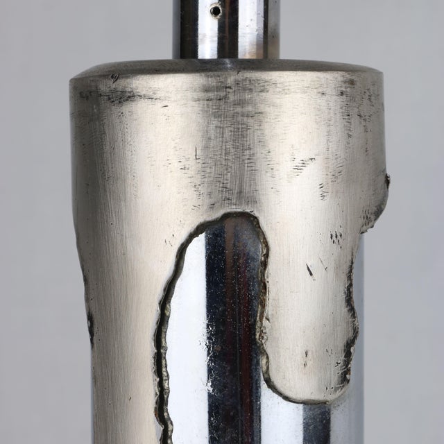 A stunning example of 1970s Brutalist lighting, this table lamp is a strikingly sculptural piece that combines industrial...