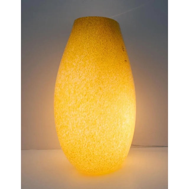1990s Italian Modern Murano Glass Pulegoso Table Lamp by Carlo Nason, 1990s For Sale - Image 5 of 9