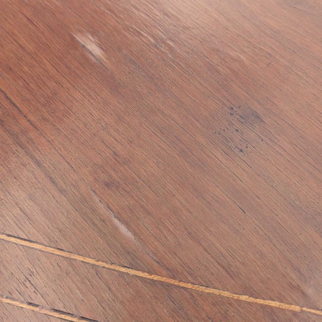 Antique Renaissance Revival Marquetry Walnut Oval Dining Table, Late 19th Century For Sale - Image 18 of 18
