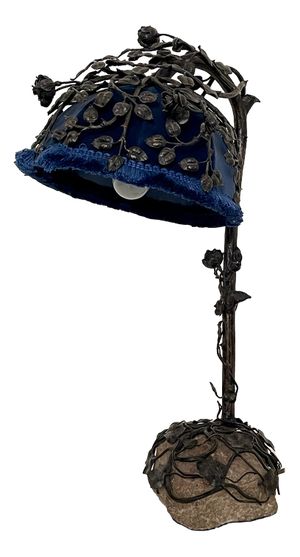French Art Nouveau Table Lamp in Bronze, 1910