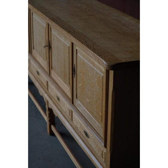Mid-Century Brutalist Danish Sideboard in Oak by Henning Kjærnulf, 1960s For Sale - Image 17 of 18