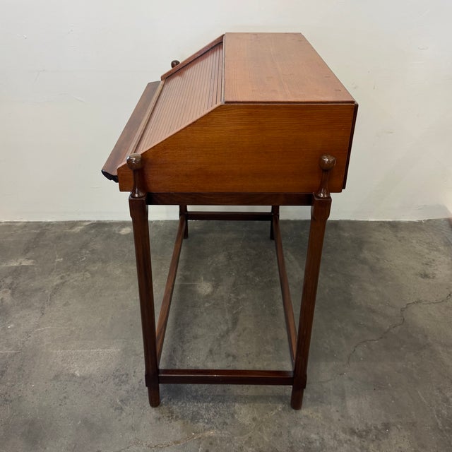 Desk attributed to Fratelli Proserpio For Sale - Image 6 of 10