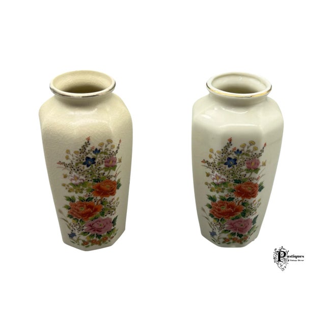 Vintage Japanese Satsuma Style Porcelain Floral Decorative Vases - Set of 3 For Sale In Greensboro - Image 6 of 9