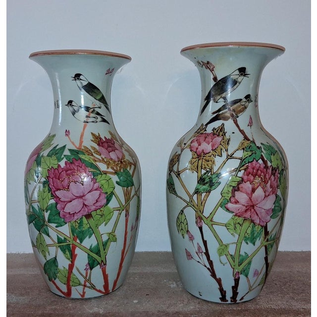 Large Chinese Porcelain Vases with Floral and Bird Decoration, 1800s, Set of 2 For Sale - Image 5 of 7