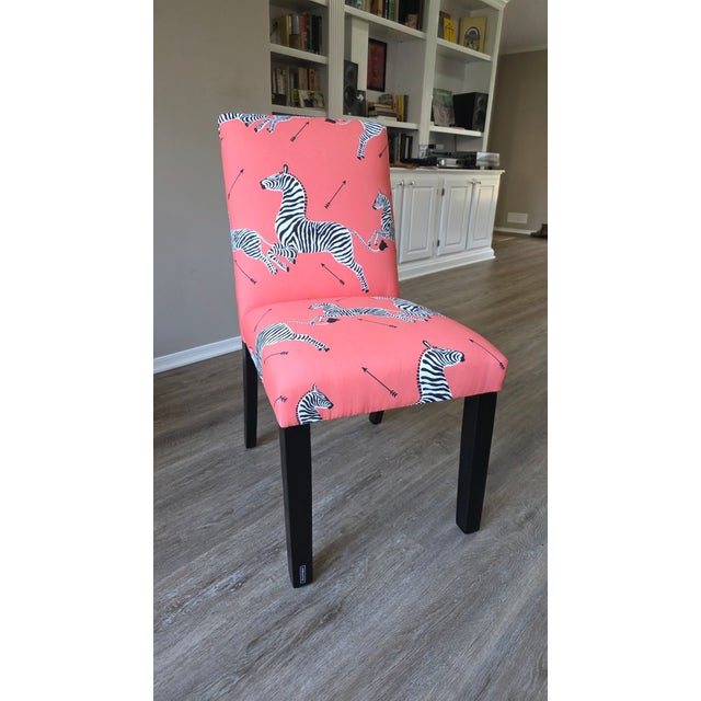 Set of 4 Classic Coral Zebra Dining Chairs, MCM For Sale In New York - Image 6 of 6