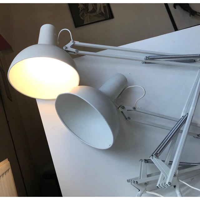 Louis Poulsen White Articulated Architect's Desk or Table Lamps from Louis Poulsen, 1970s, Set of 2 For Sale - Image 4 of 10